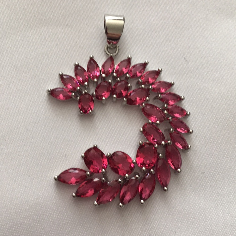 Beautiful Ruby Difference shape pendant
